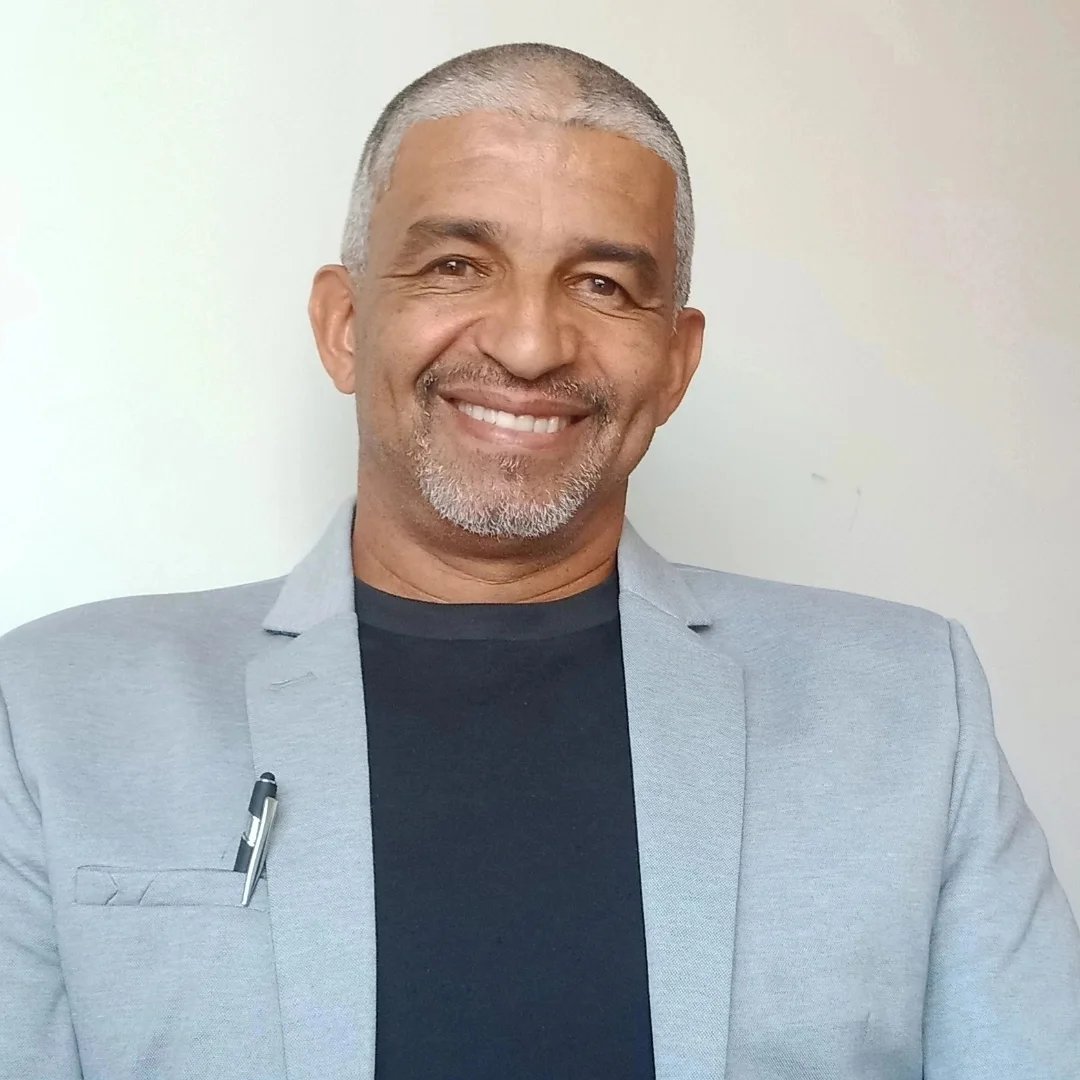 Carlos Henrique - Corretor